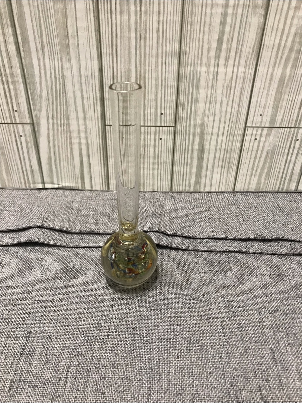 Adorable Vintage MCM Art Glass bud vase